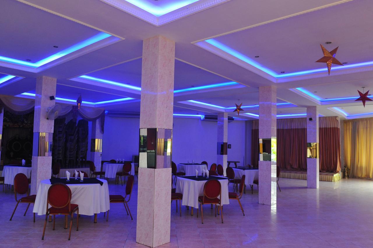 Hotel Nelly Vavuniya Exterior foto